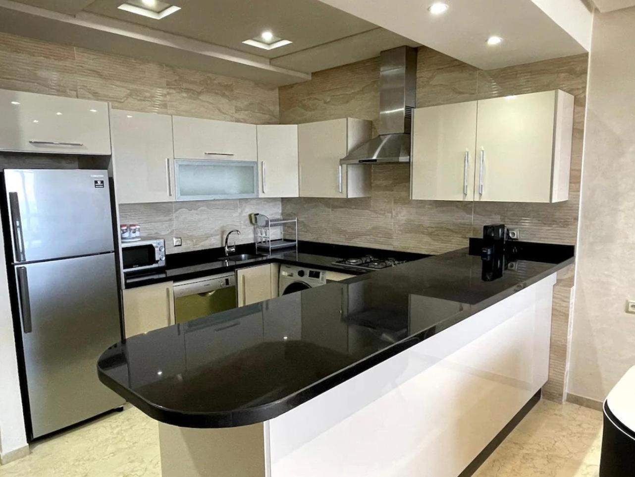 Seafront 2 Bedrooms Flat 탕헤르 외부 사진