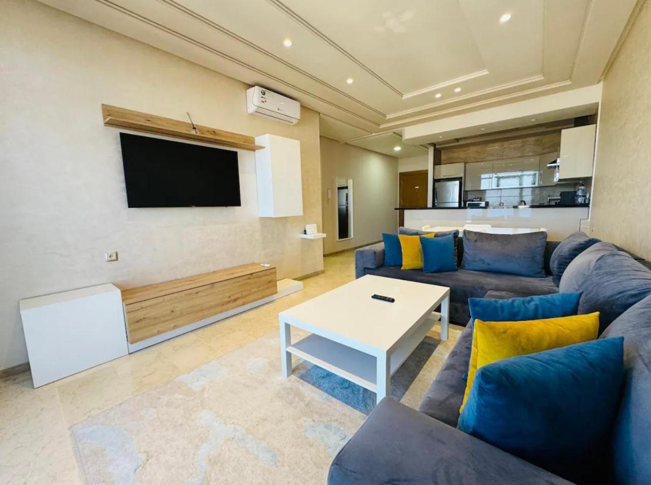 Seafront 2 Bedrooms Flat 탕헤르 외부 사진
